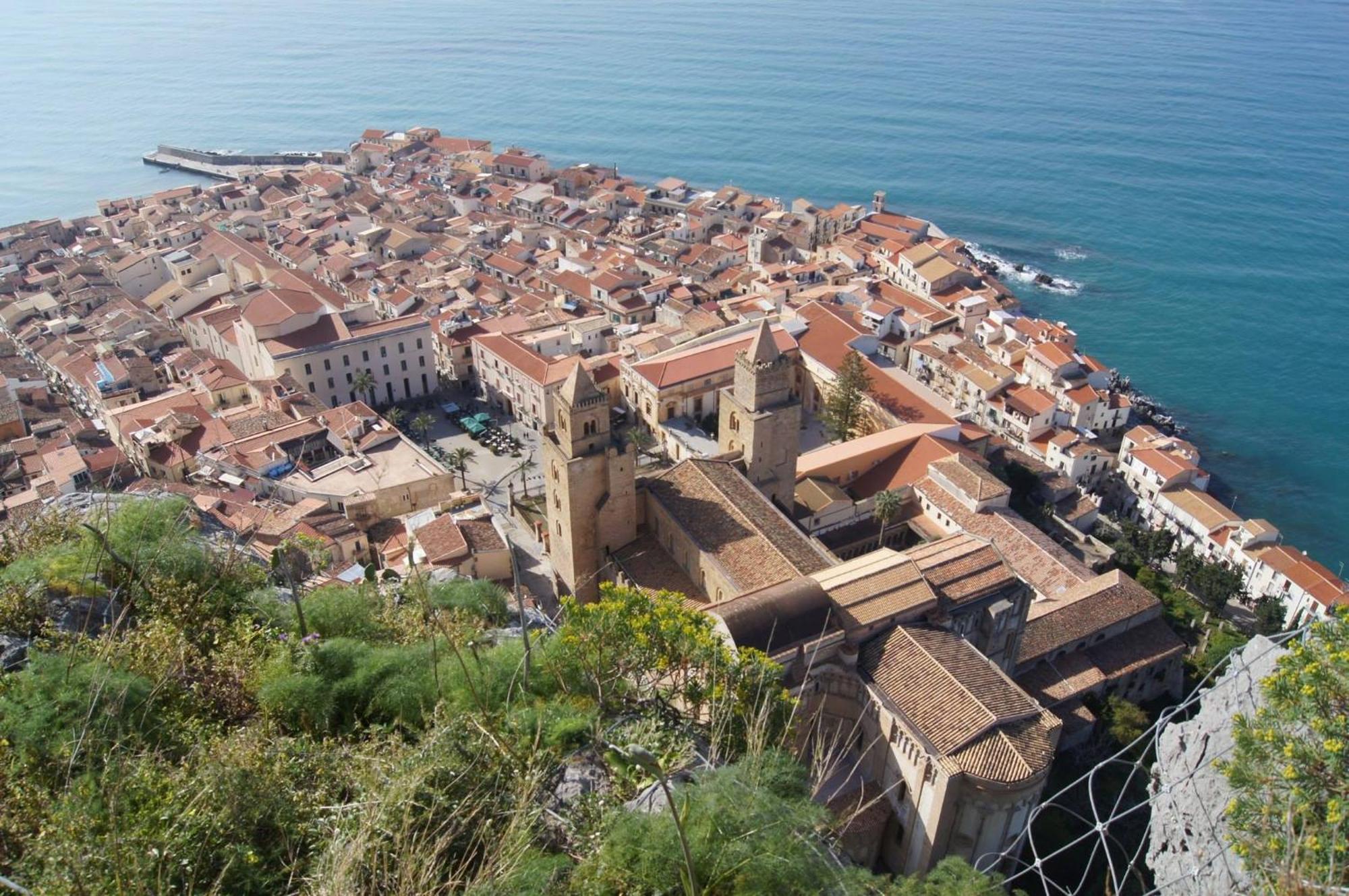 Appartamento Santa Lucia Cefalu Bagian luar foto